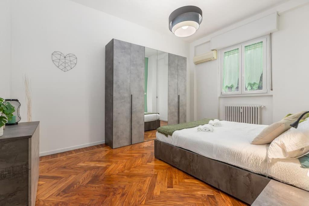 Monza Centro-Milano-Como,Suite Vicino Stazione Zewnętrze zdjęcie